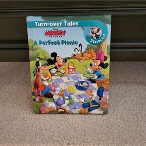 Disney Mickey & Friends 2 books in 1